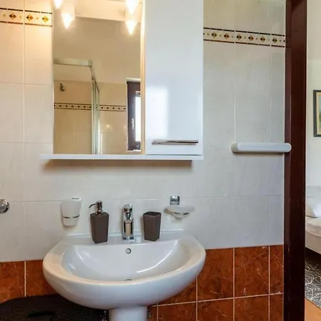 Apartment Ornela