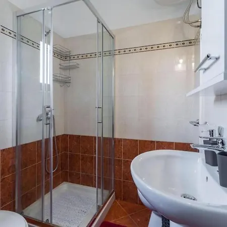 Apartment Ornela